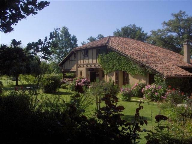 Bed and Breakfast Hourcazet Eauze Екстер'єр фото